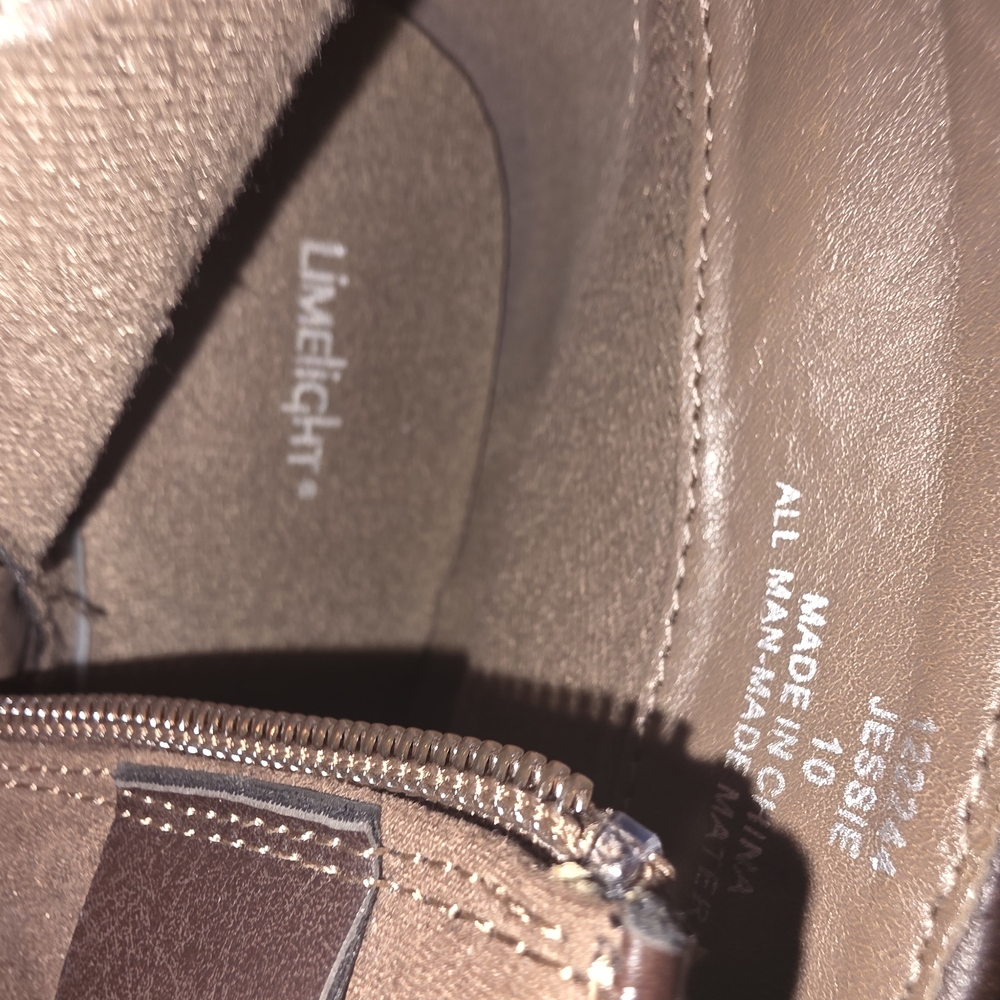 Limelight Women's Chocolate Ankle Booties